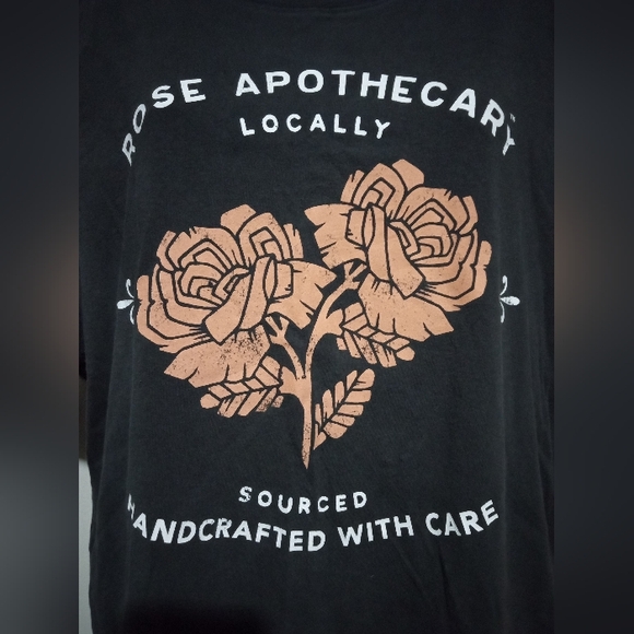 2/$10 Schitts Creek Unisex Graphic Tee XXL EUC - Picture 2 of 4